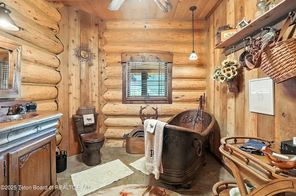 $3,300,000 | 3 Forest Trail, Boulder, WY 82923