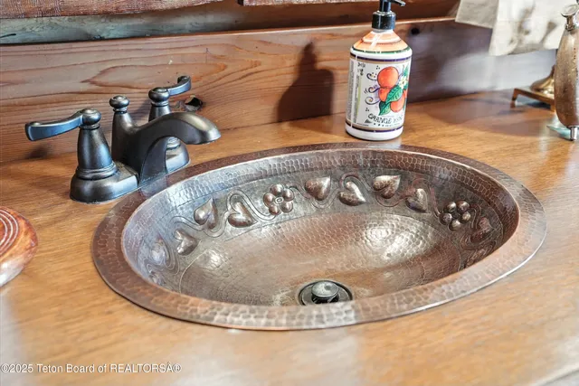 $3,300,000 | 3 Forest Trail, Boulder, WY 82923