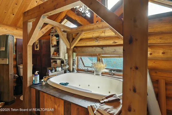 $3,300,000 | 3 Forest Trail, Boulder, WY 82923