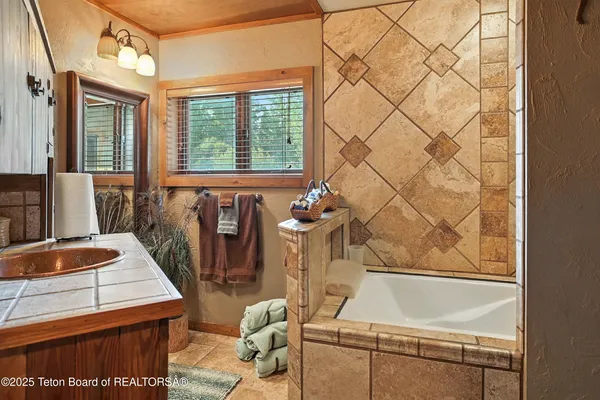$3,300,000 | 3 Forest Trail, Boulder, WY 82923
