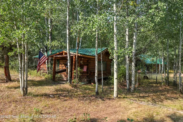 $3,300,000 | 3 Forest Trail, Boulder, WY 82923