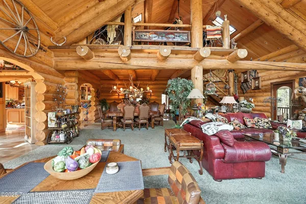 $3,300,000 | 3 Forest Trail, Boulder, WY 82923
