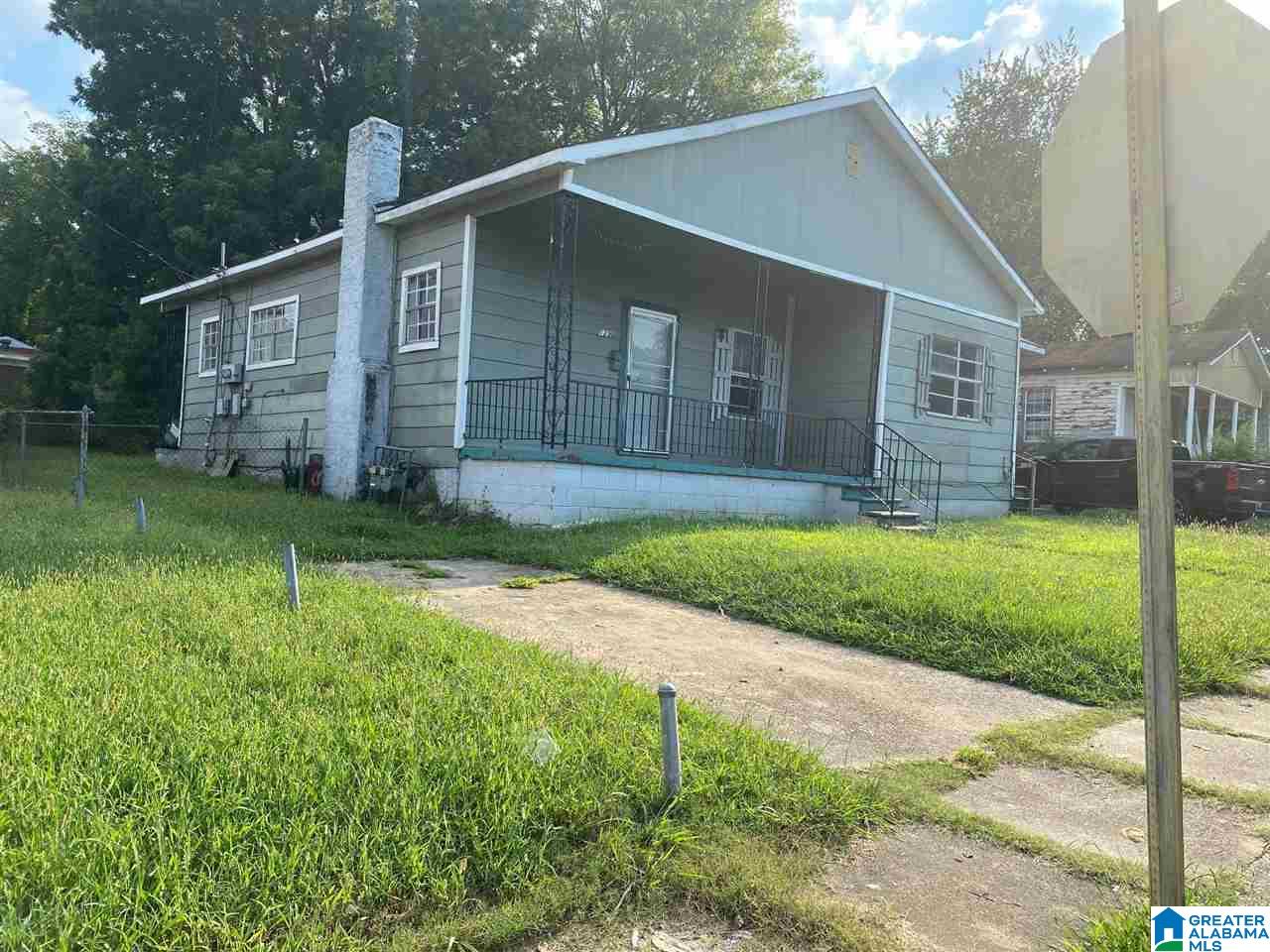 129a 60th Street Fairfield, AL 35064 - Photo 2 of 8