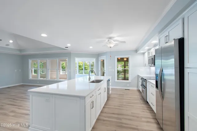 $679,900 | 622 Oyster Bay Drive, Sunset Beach, NC 28468