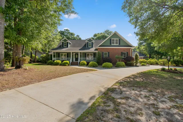 $679,900 | 622 Oyster Bay Drive, Sunset Beach, NC 28468