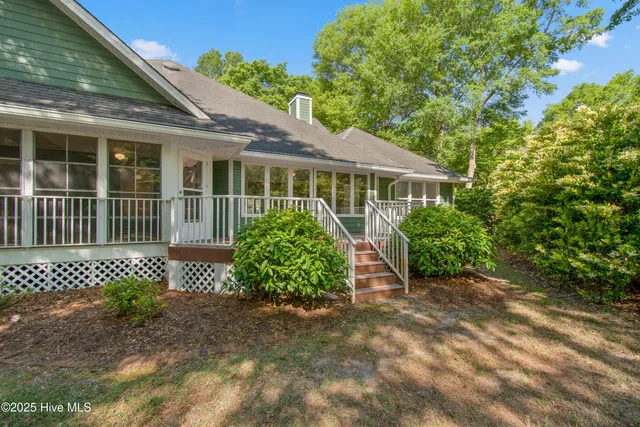 $679,900 | 622 Oyster Bay Drive, Sunset Beach, NC 28468