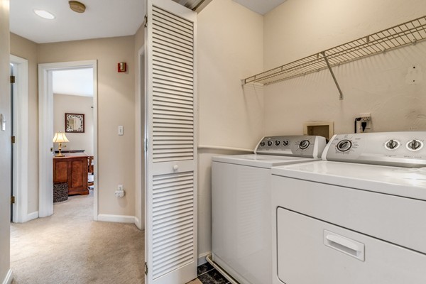 36 Cambridge Road, Unit 7 Woburn, MA 01801 - Photo 19 of 25 Gallery Image 19