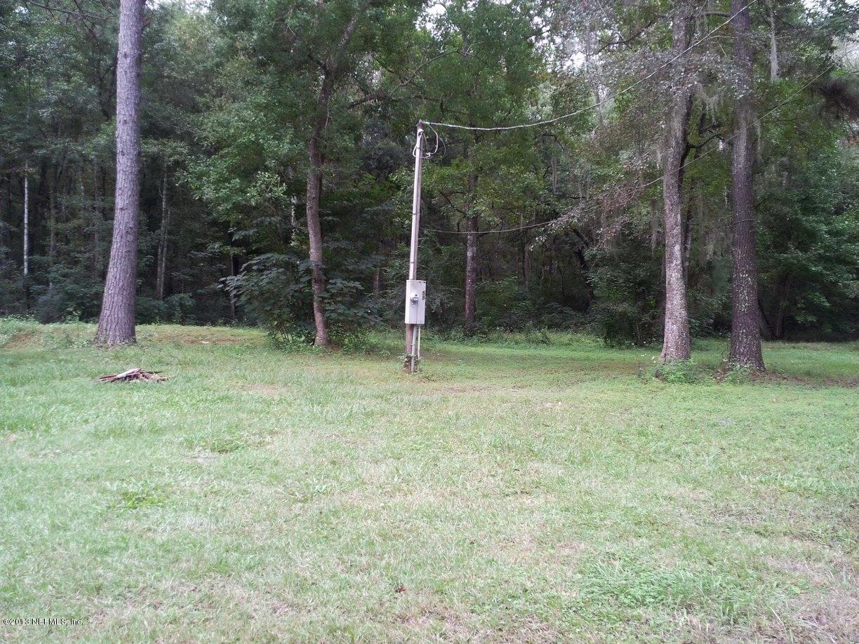 5851 Spruce Road Macclenny, FL 32063 - Photo 2 of 4 Yard pic
