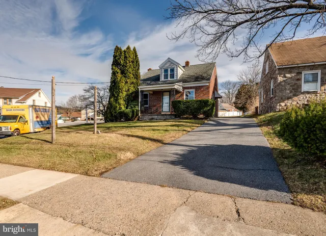 $274,900 | 3611 Kutztown Road, Reading, PA 19605