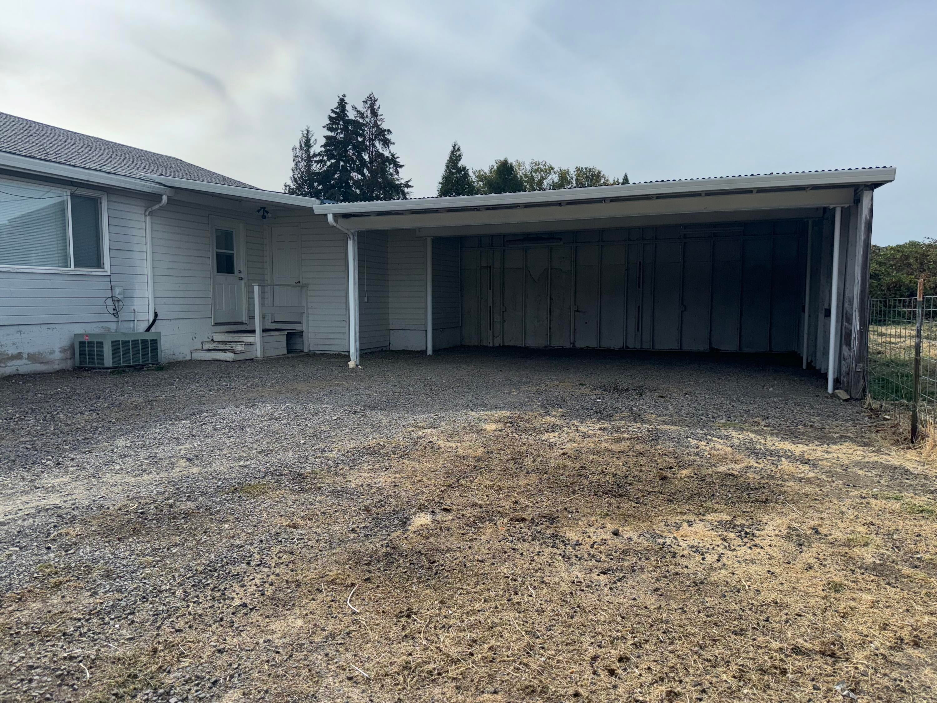 2977 Coker Butte Road Medford, OR 97504 - Photo 13 of 57 IMG_6479