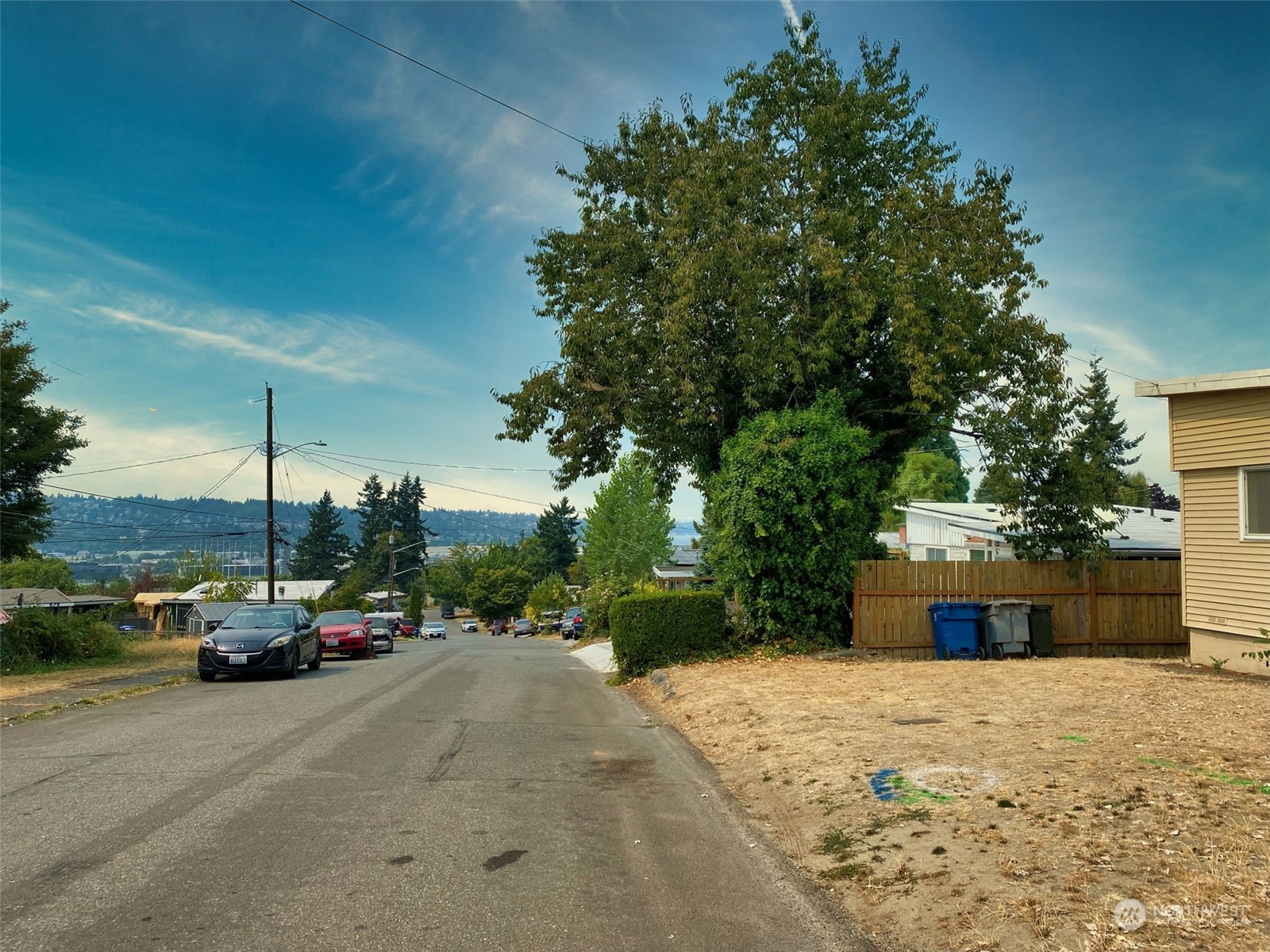 2312 Northeast 6th Place Renton, WA 98056 - Photo 16 of 16 Gallery Image 16