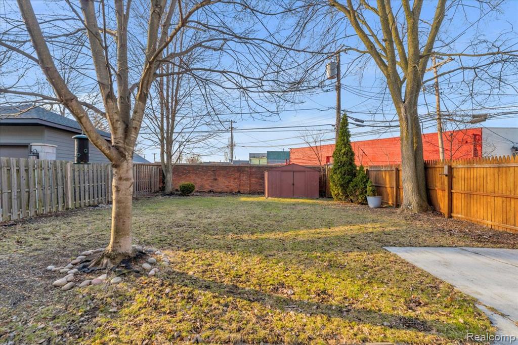 1188 Ruffner Avenue Birmingham, MI 48009 - Photo 22 of 24