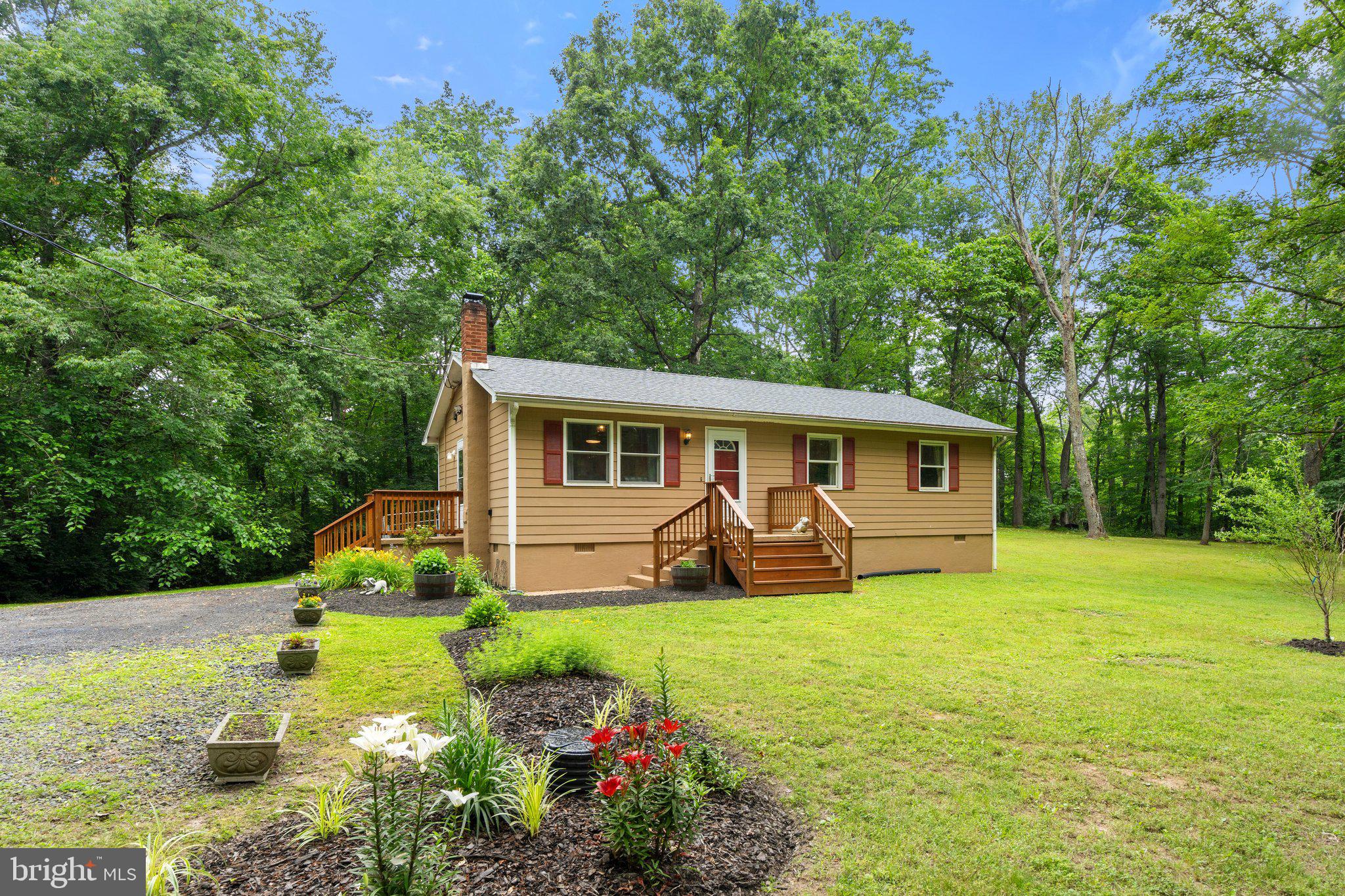 16297 Black Hill Road Rixeyville, VA 22737 - Photo 4 of 32 Gallery Image 4