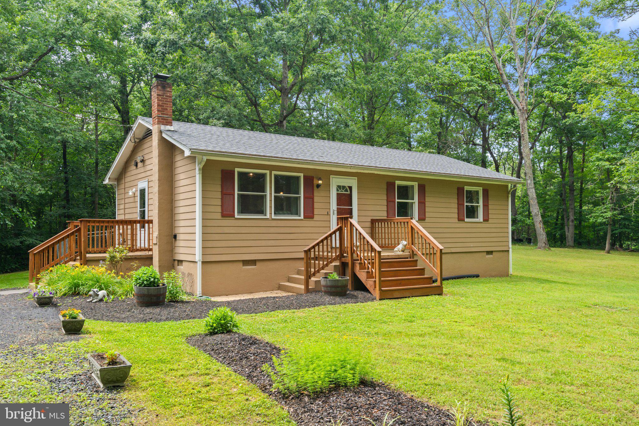 16297 Black Hill Road Rixeyville, VA 22737 - Photo 5 of 32 Gallery Image 5