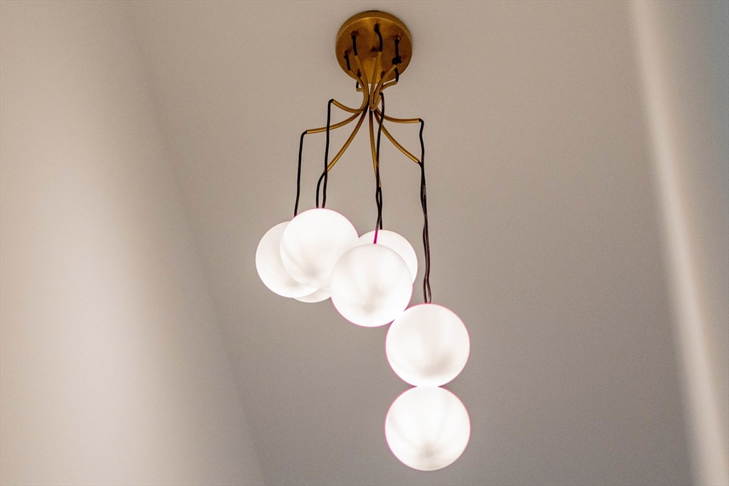 3 Crest Avenue Worcester, MA 01607 - Photo 17 of 34 a front view of a mirror