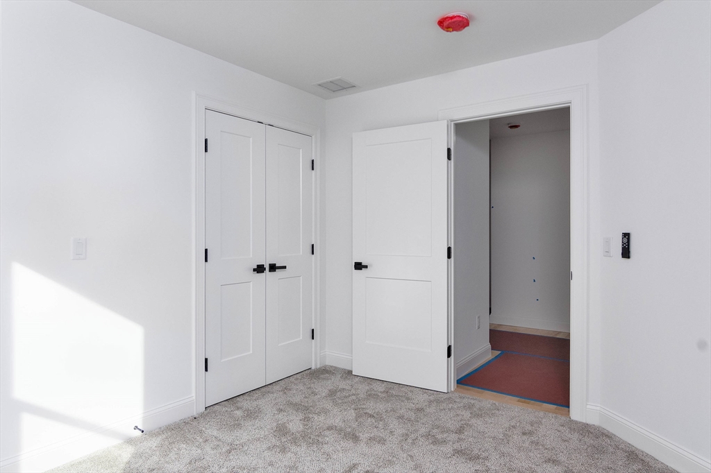 3 Crest Avenue Worcester, MA 01607 - Photo 27 of 34 a view of an empty room