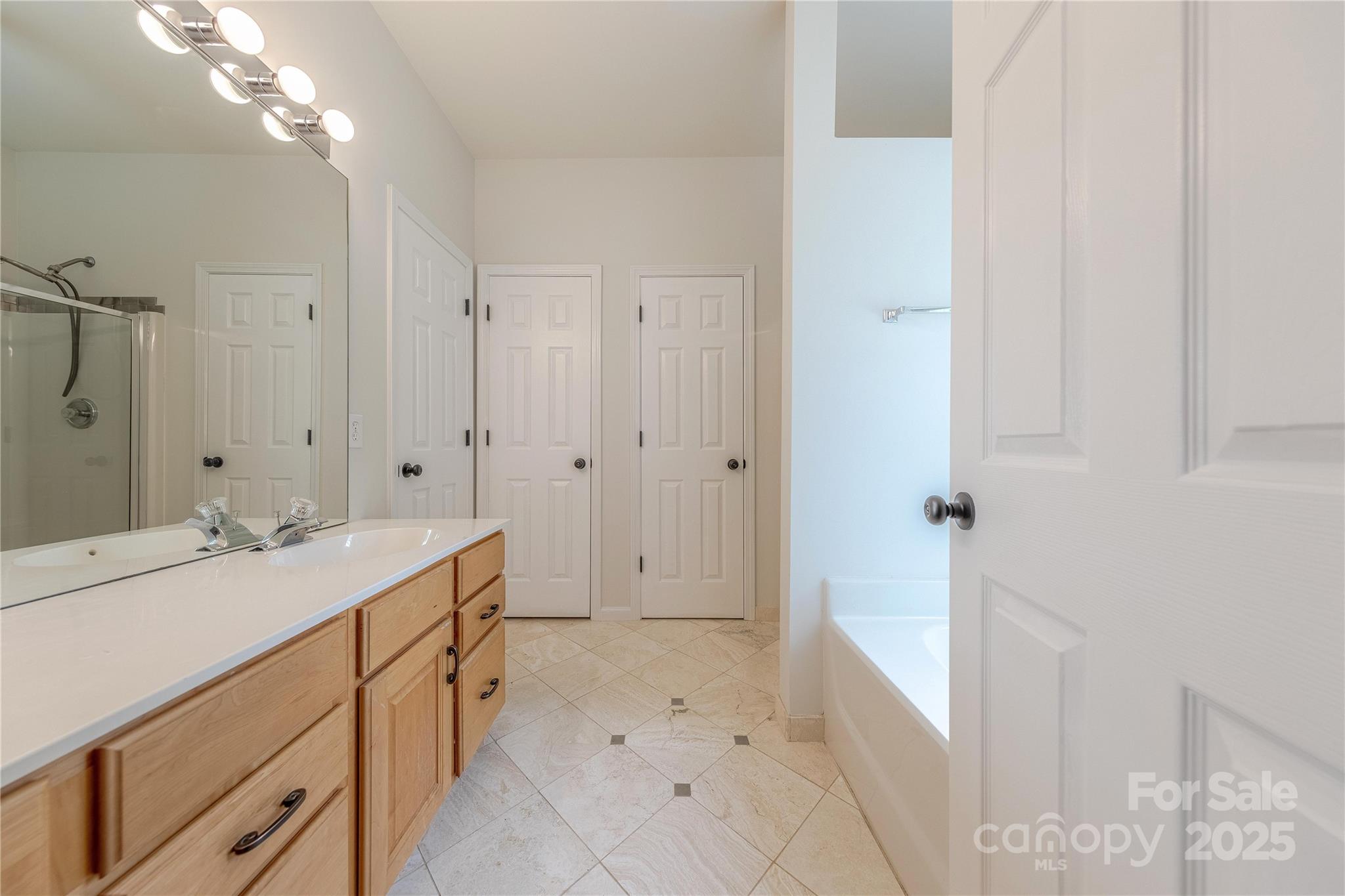 901 Clearbrook Road Matthews, NC 28105 - Photo 17 of 37