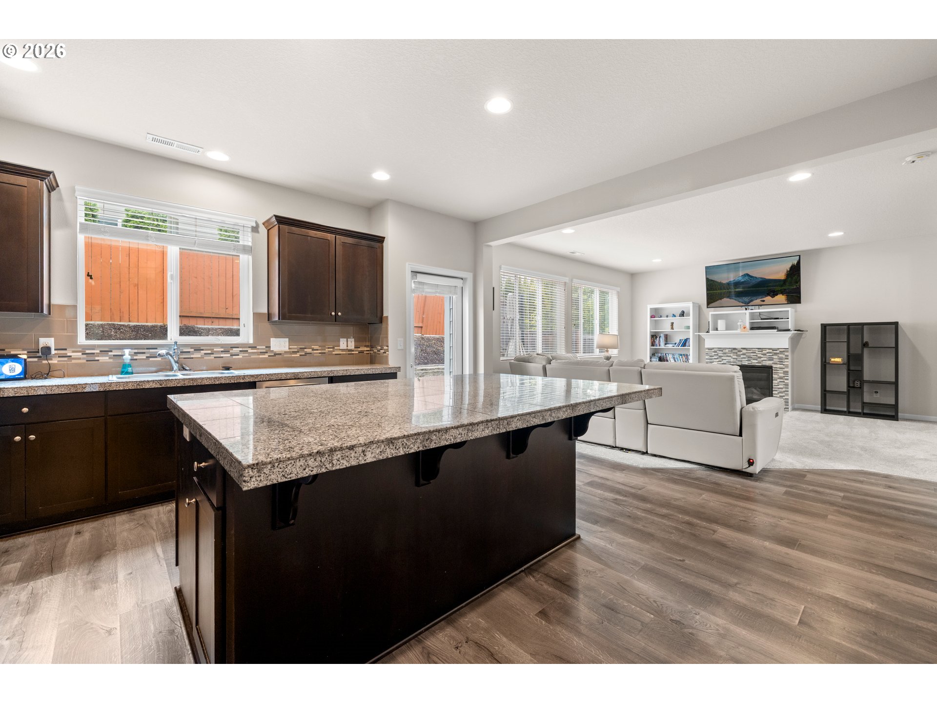 17256 Southeast Biscayne Street Damascus, OR 97089 - Photo 14 of 46 Kitchen