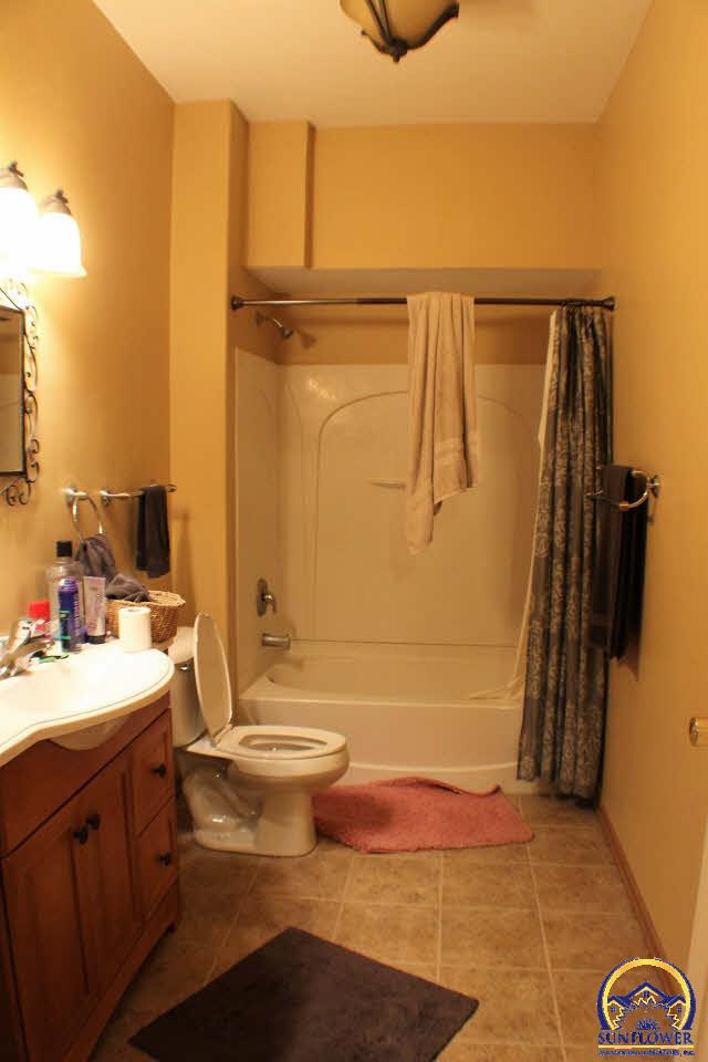 2620 X Road Council Grove, KS 66846 - Photo 25 of 49 Gallery Image 25