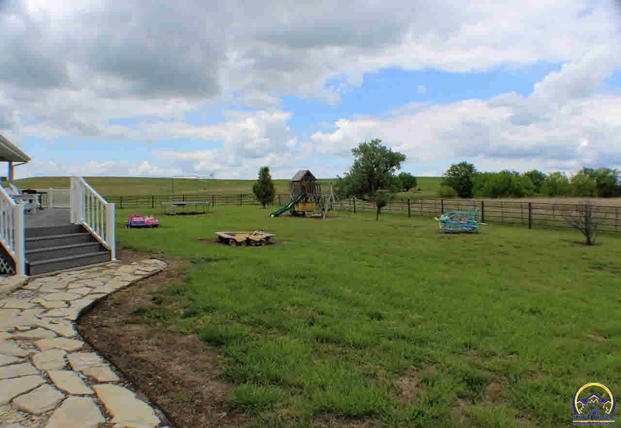 2620 X Road Council Grove, KS 66846 - Photo 3 of 49 Gallery Image 3