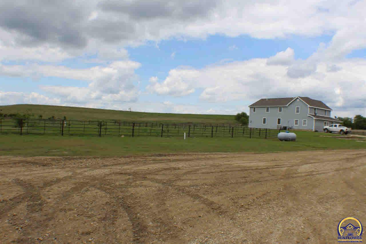 2620 X Road Council Grove, KS 66846 - Photo 43 of 49 Gallery Image 43