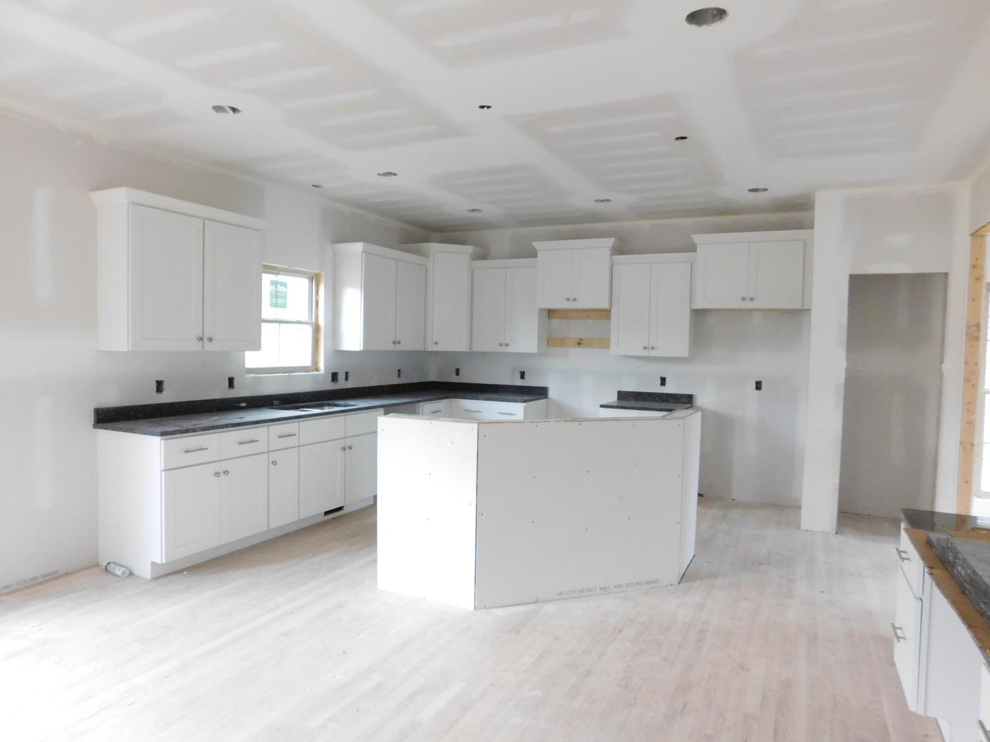1019 Rudder Drive Spring Hill, TN 37174 - Photo 5 of 26 Upgraded white shaker cabinets