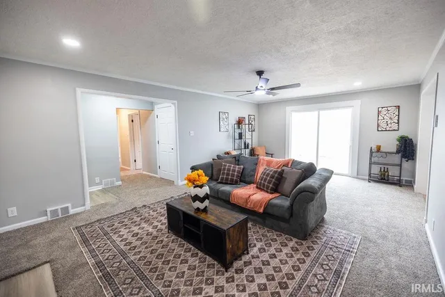 $204,900 | 1308 North Woodridge Avenue, Muncie, IN 47304