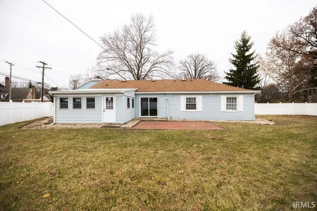 $204,900 | 1308 North Woodridge Avenue, Muncie, IN 47304