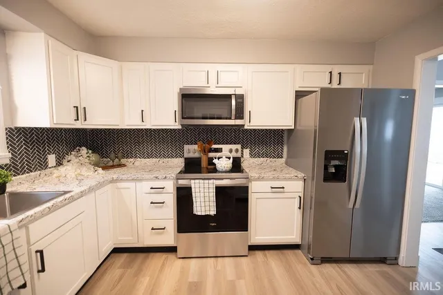 $204,900 | 1308 North Woodridge Avenue, Muncie, IN 47304