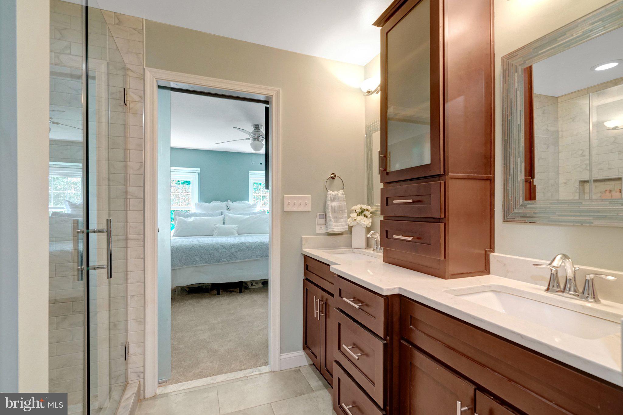 7838 Ashley Glen Road Annandale, VA 22003 - Photo 35 of 77 Primary bath