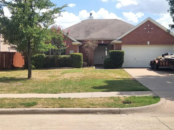$2,600 | 11203 Newberry Drive, Frisco, TX 75035