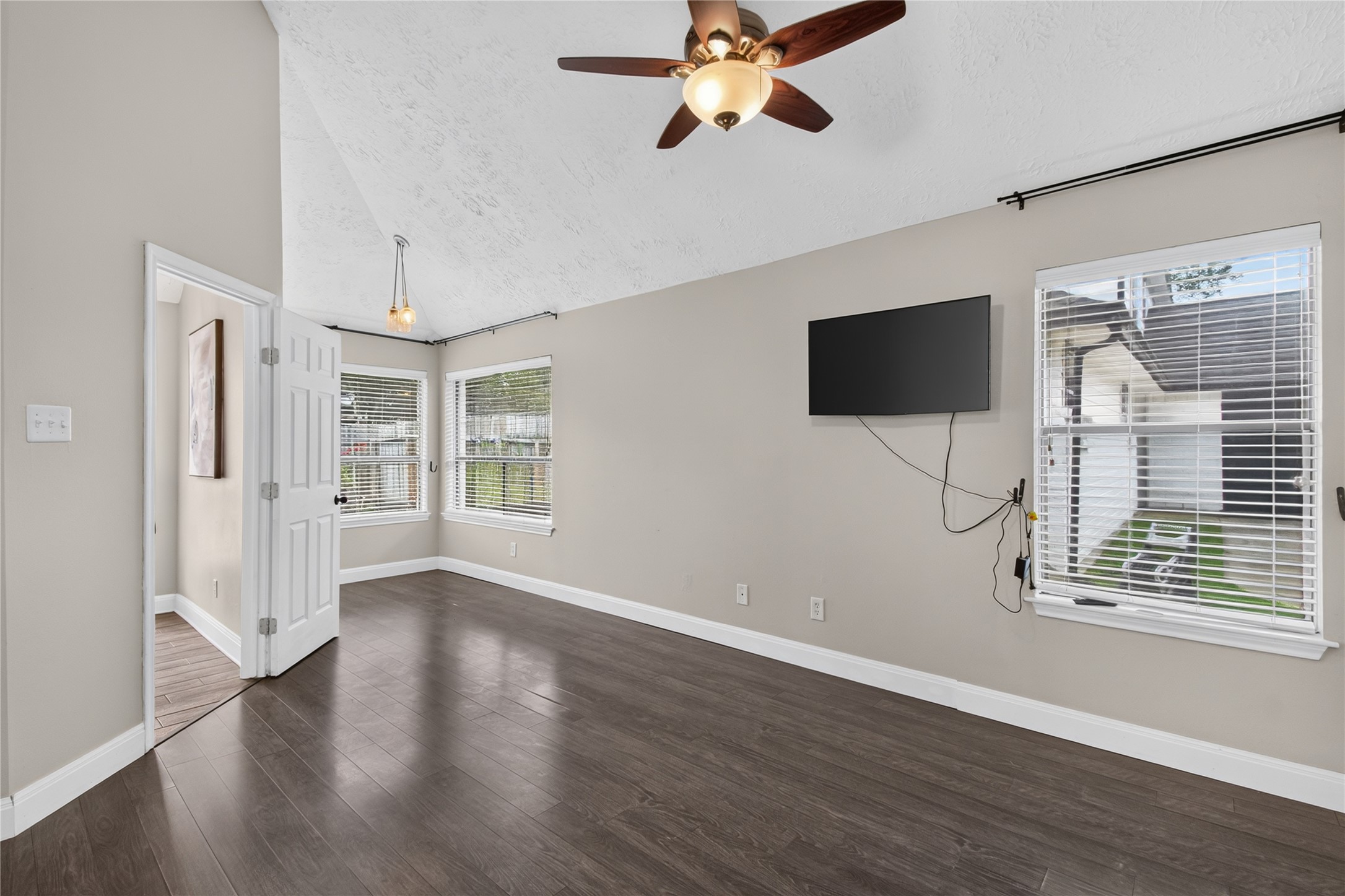 2018 Creston Drive Spring, TX 77386 - Photo 19 of 36