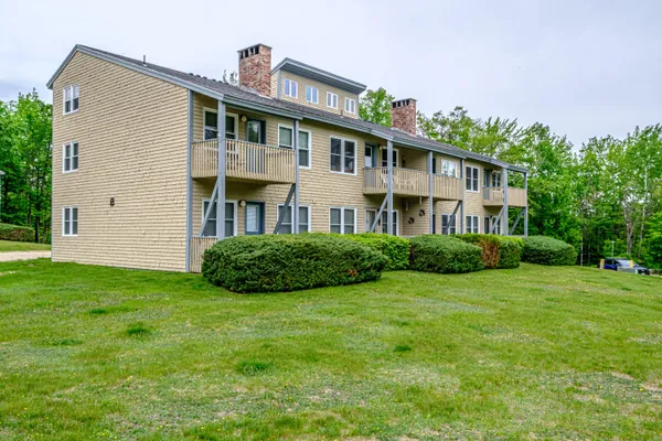 $279,000 | 7 B B Condo Lane, Unit 21, Greenwood, ME 04255