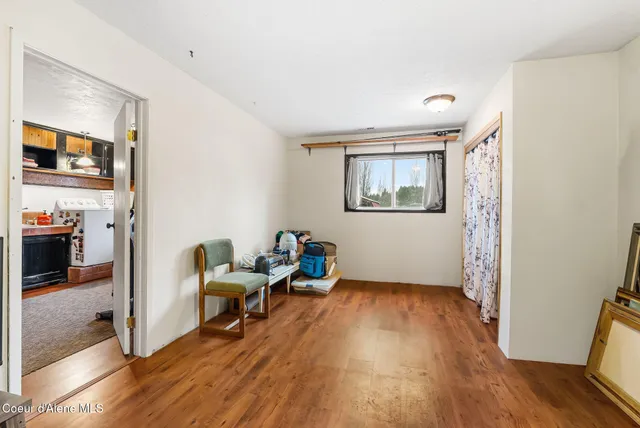 $950,000 | 966 North Kootenai Road, Sandpoint, ID 83864