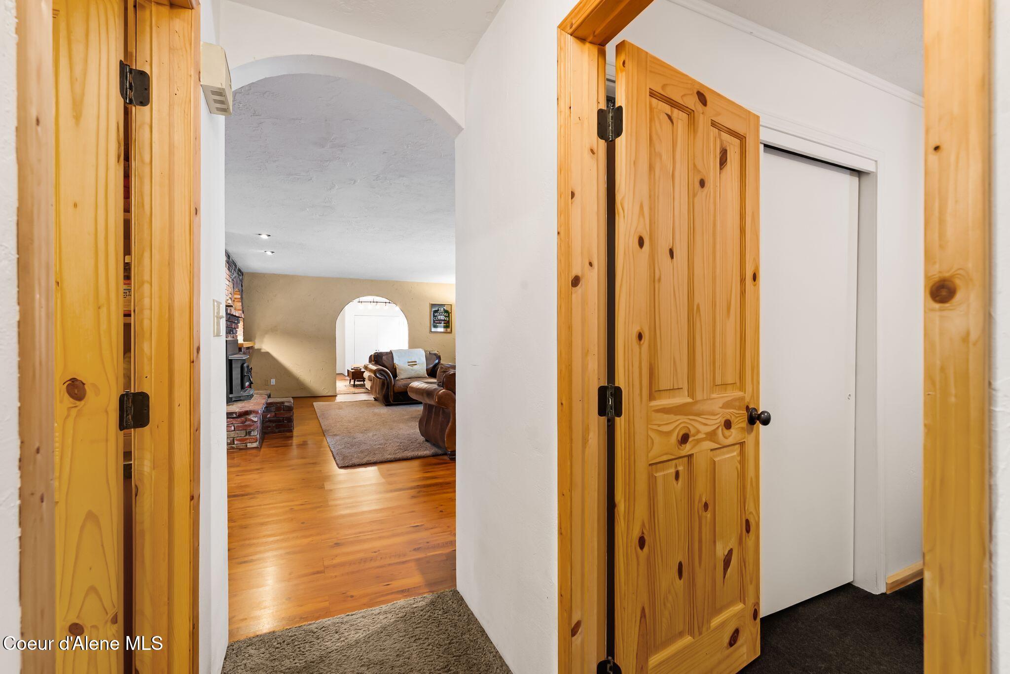 966 North Kootenai Road Sandpoint, ID 83864 - Photo 32 of 78 32_DSC06097