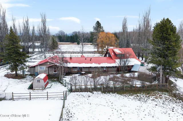 $950,000 | 966 North Kootenai Road, Sandpoint, ID 83864