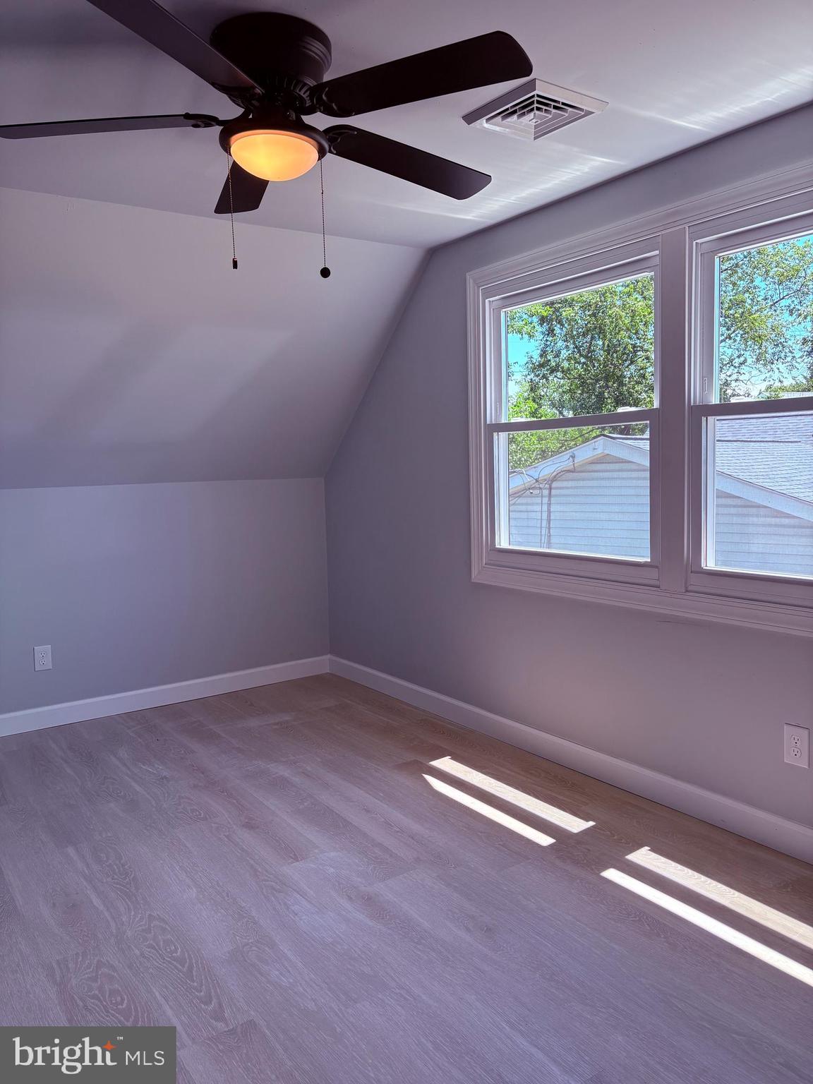 20 Miniature Lane Willingboro, NJ 08046 - Photo 19 of 29 2nd level bed #3
