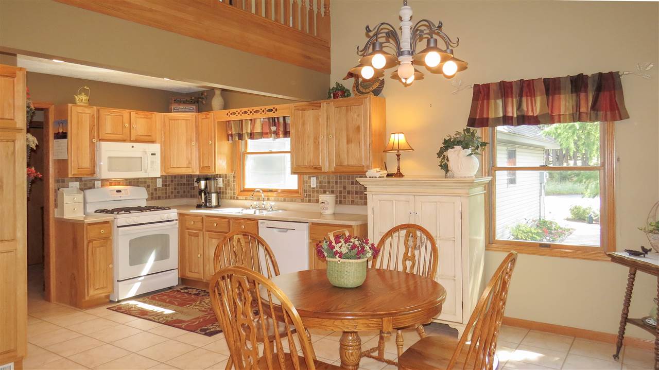 8222 Joyfield Road Benzonia, MI 49616 - Photo 36 of 49 1860246-35.JPG