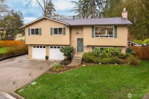 $698,000 | 25650 44th Avenue South, Kent, WA 98032