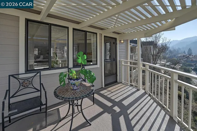 $1,088,000 | 5325 Terra Granada Drive, Unit 1B, Walnut Creek, CA 94595