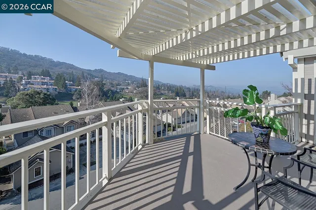 $1,088,000 | 5325 Terra Granada Drive, Unit 1B, Walnut Creek, CA 94595