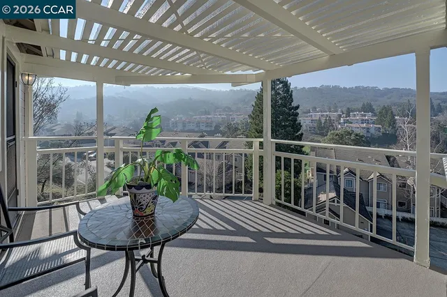 $1,088,000 | 5325 Terra Granada Drive, Unit 1B, Walnut Creek, CA 94595