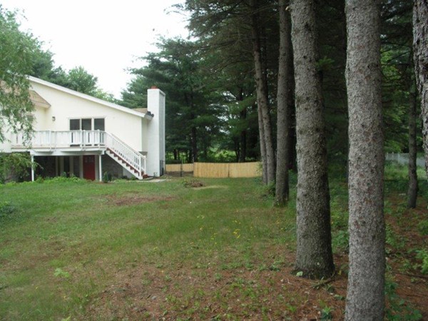 17 Mill Pond Road Walpole, MA 02081 - Photo 4 of 30 Gallery Image 4