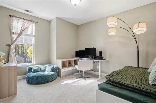 $375,000 | 504 East Lake Court, Woodstock, GA 30188