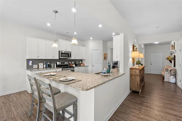 $440,000 | 17 Westover Road, Cartersville, GA 30120