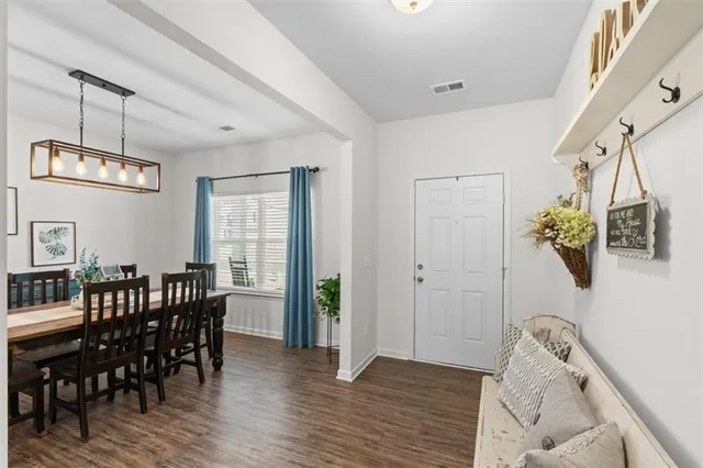 $440,000 | 17 Westover Road, Cartersville, GA 30120