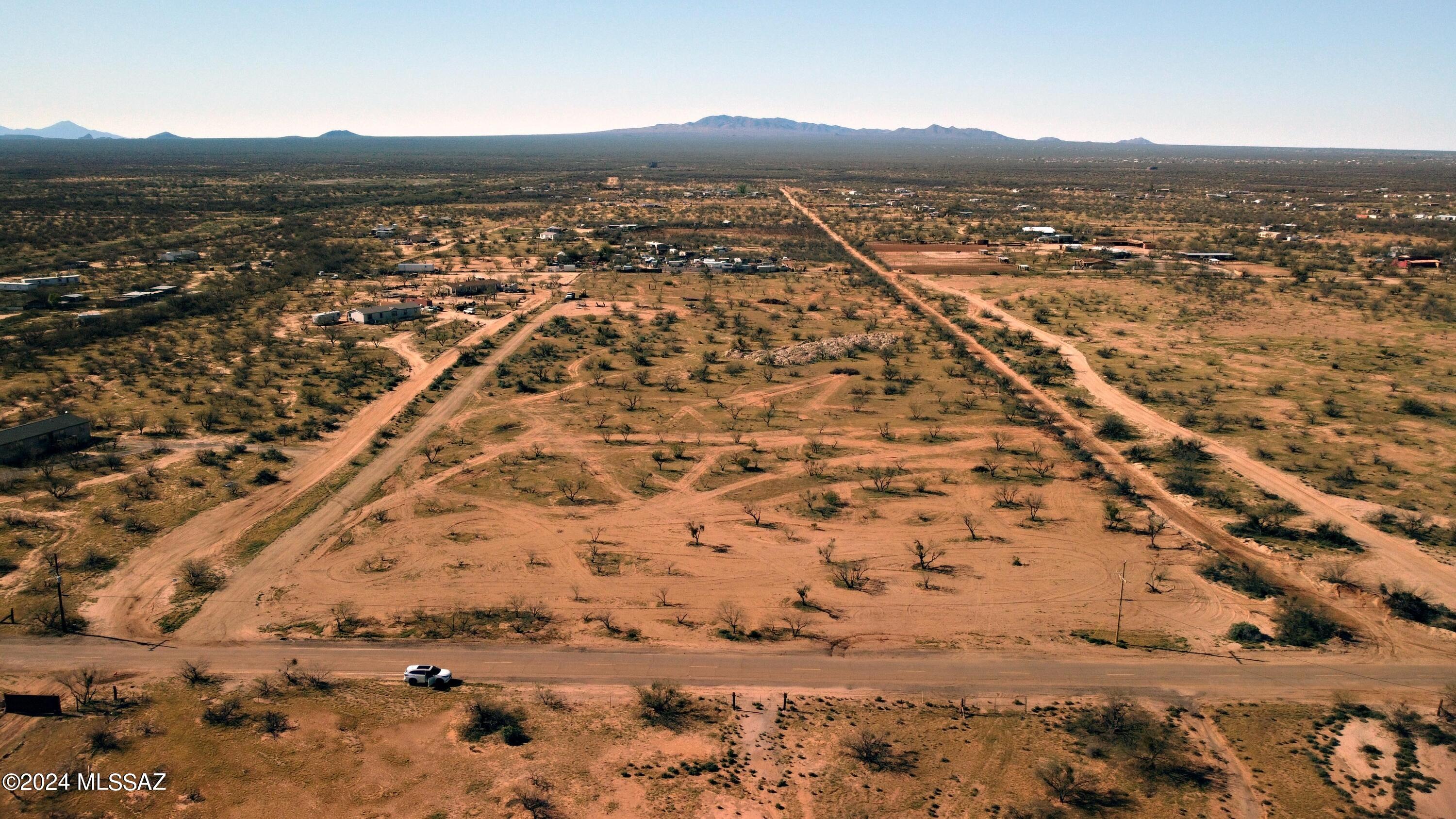 11155 West Park Road Tucson, AZ 85735 - Photo 3 of 11 1