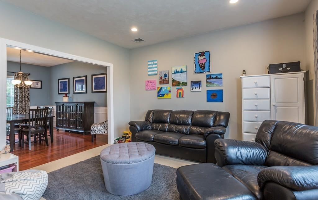 90 Princess Lane Raynham, MA 02767 - Photo 4 of 36 Gallery Image 4