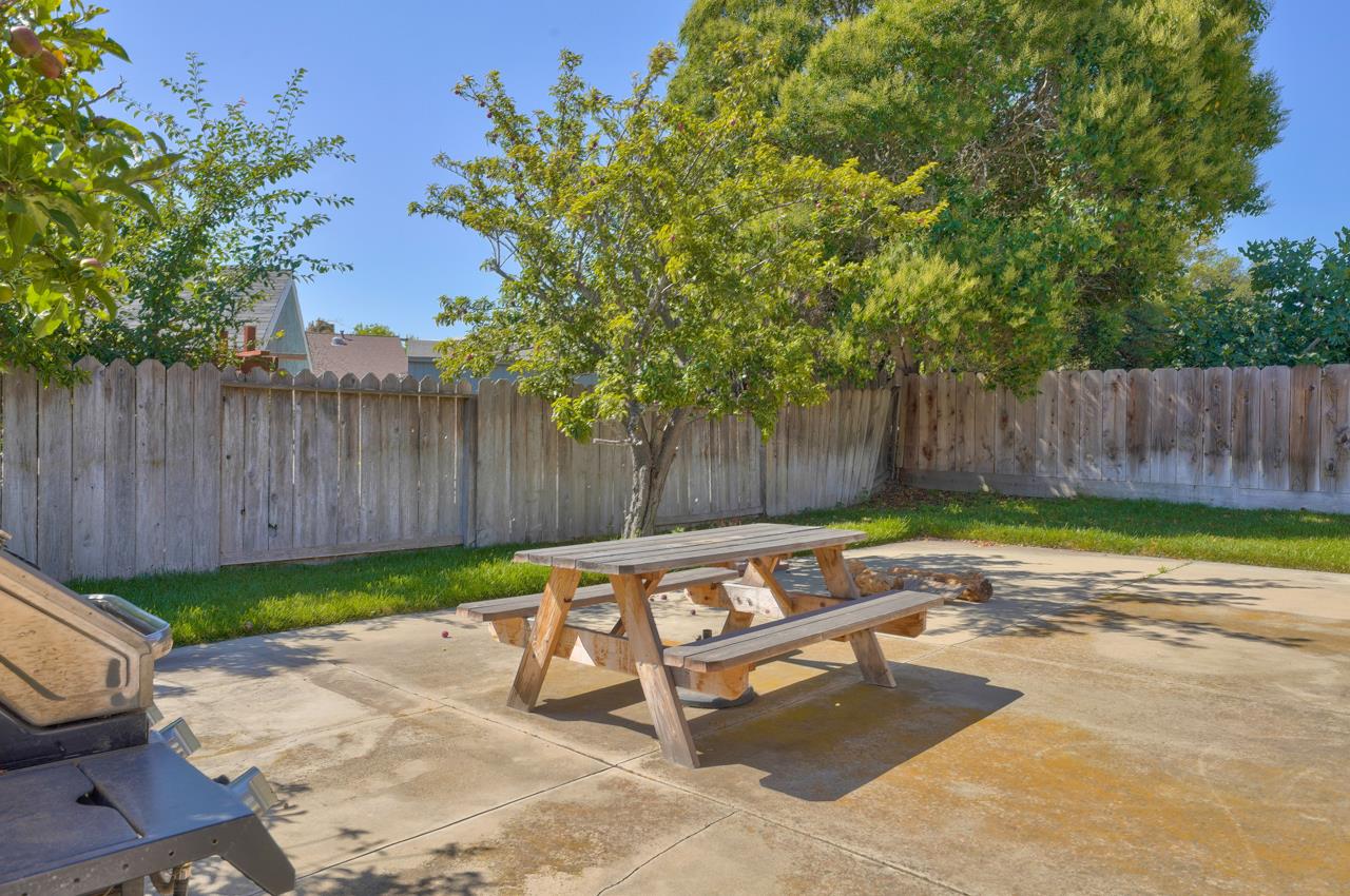 407 Rico Street Salinas, CA 93907 - Photo 2 of 17 Gallery Image 2