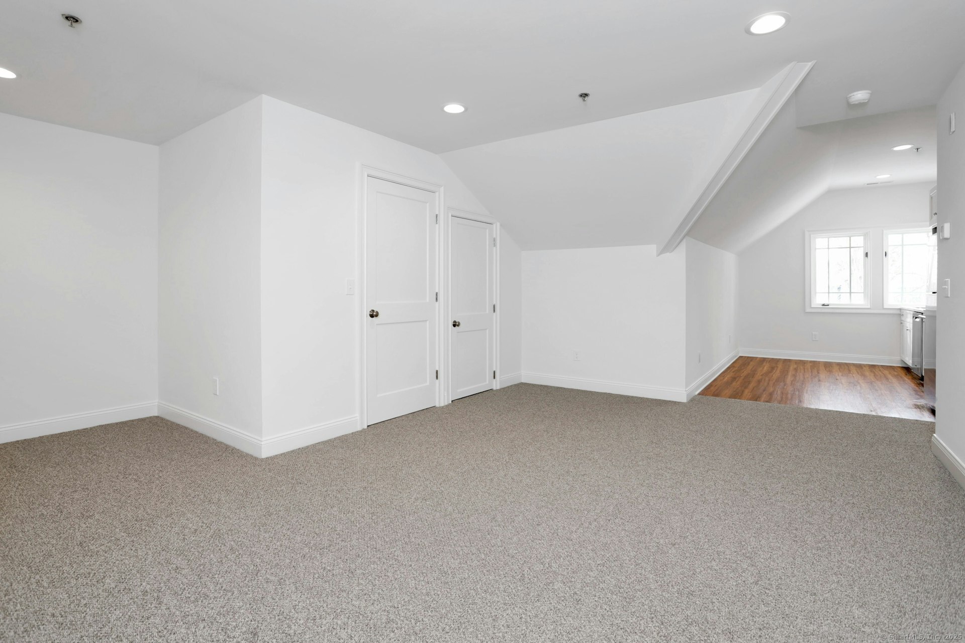 162 Danbury Road, Unit 2 Ridgefield, CT 06877 - Photo 7 of 15